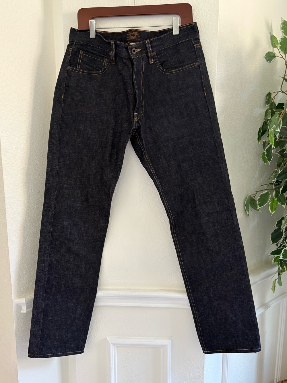 Filson Rail Splitter Dark Raw Indigo Straight-Leg Jeans